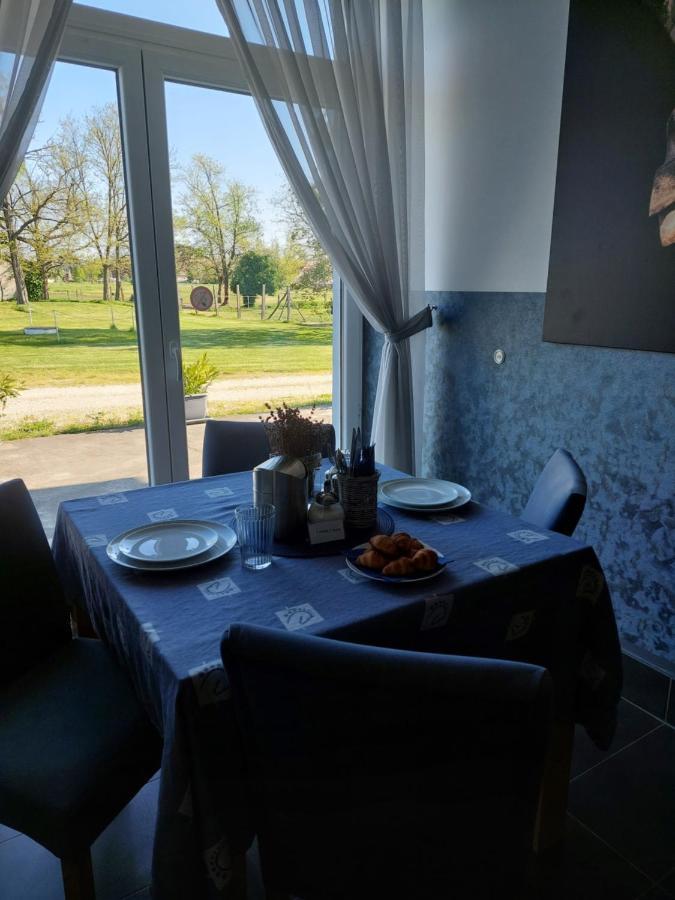 Hédervári Lovasklub Vendégház Zewnętrze zdjęcie