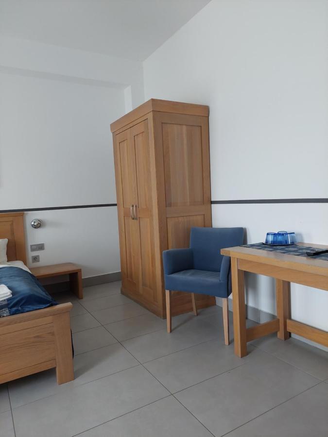 Hédervári Lovasklub Vendégház Zewnętrze zdjęcie