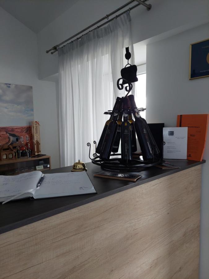 Hédervári Lovasklub Vendégház Zewnętrze zdjęcie